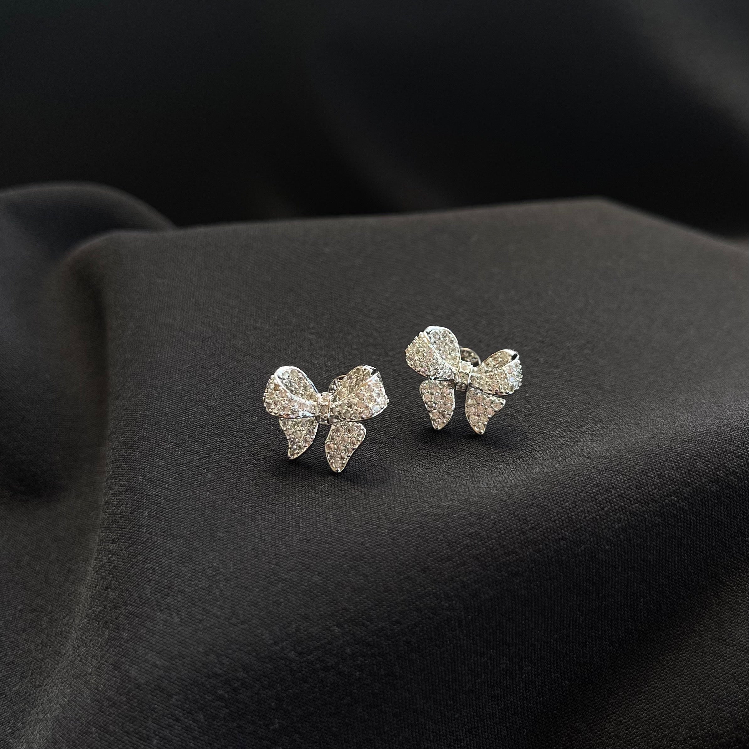Twinkle Bow Earrings