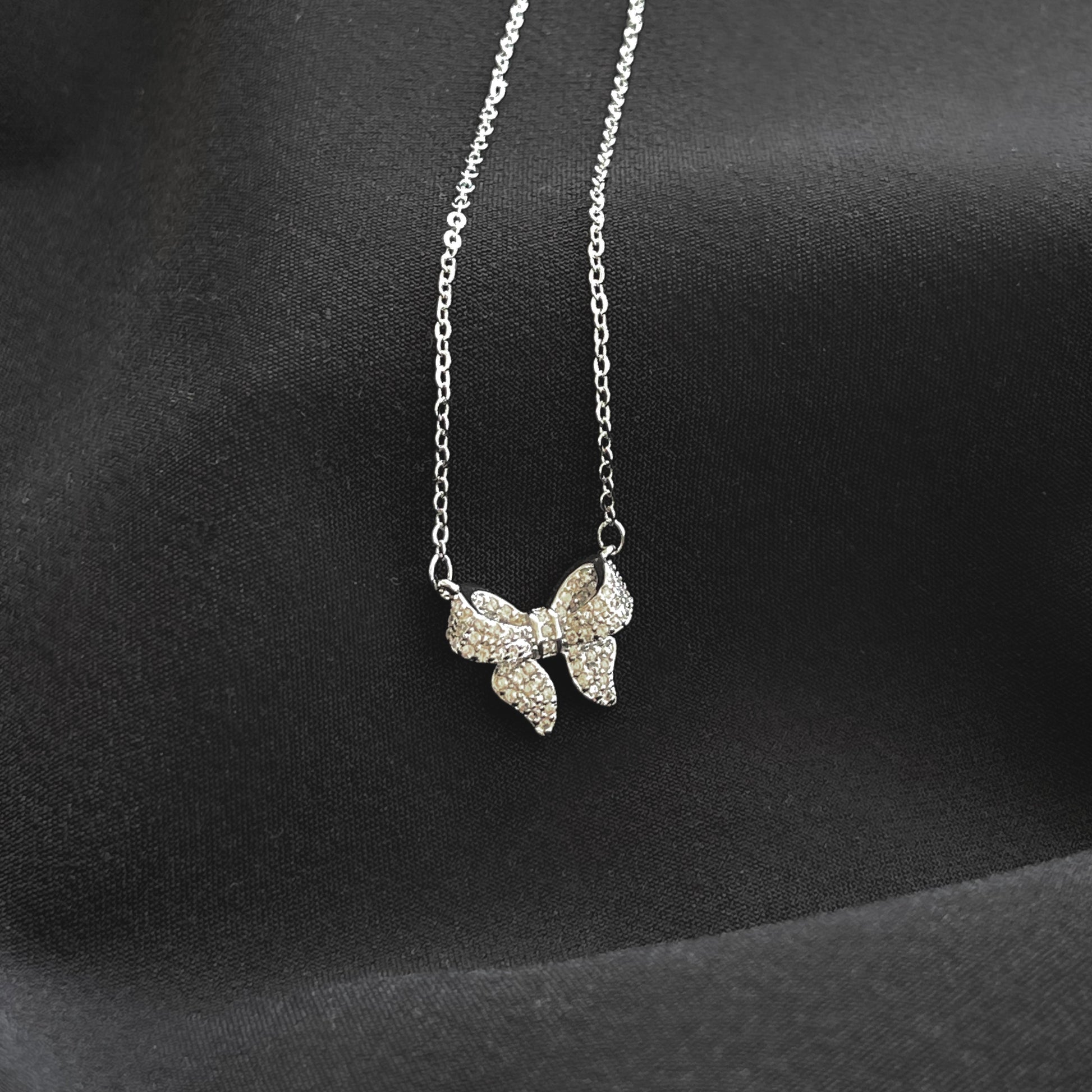 Twinkle Bow Necklace